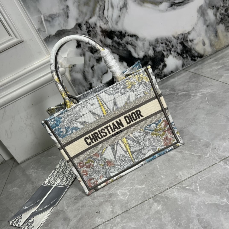 Dior Shopping Bags